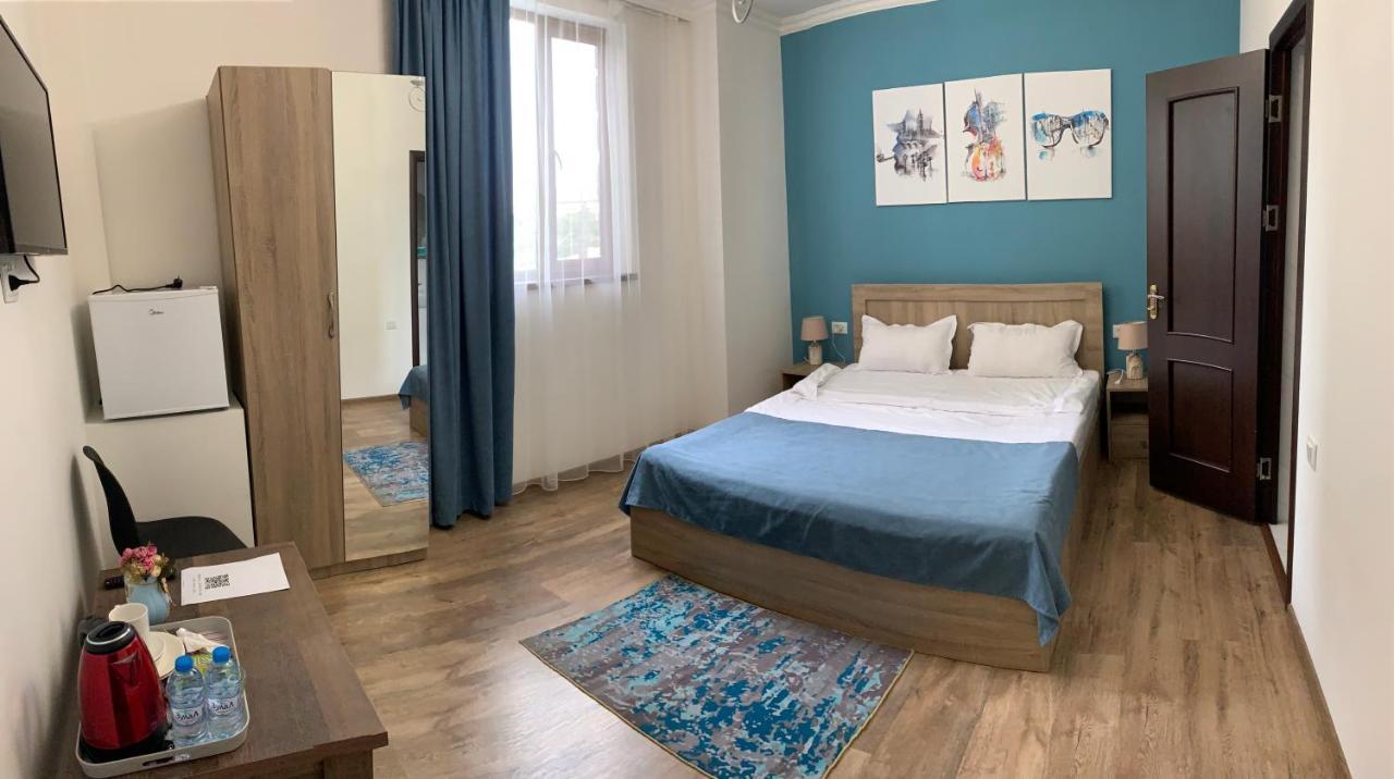 Sofia Hotel Yerevan Luaran gambar