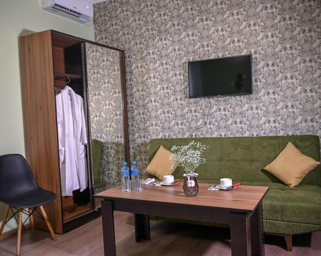 Sofia Hotel Yerevan Luaran gambar