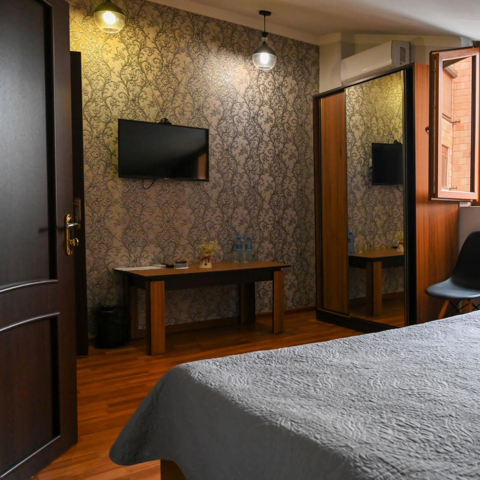 Sofia Hotel Yerevan Luaran gambar